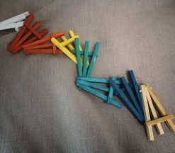 Art Alternatives Itty Bittie Easel – Natural – 5-inch
