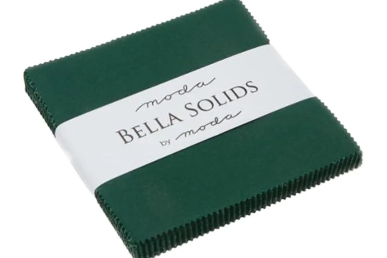 Bella Solids Christmas Green 5-inch Charm Squares 42ct