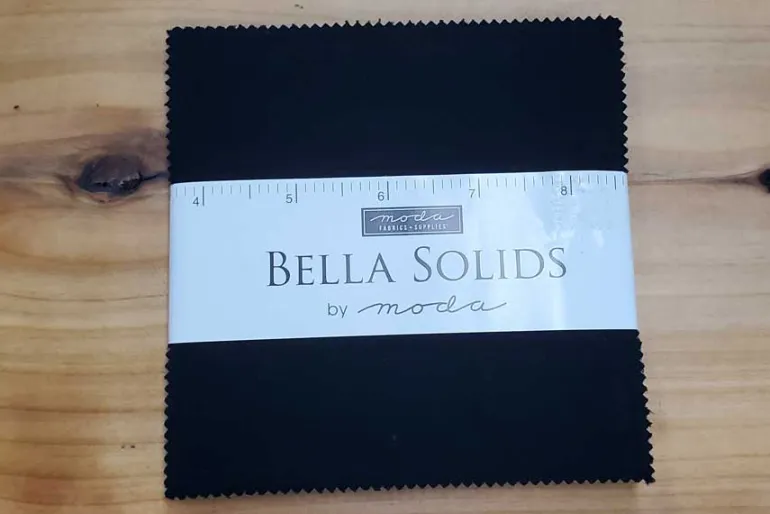 Bella Solids White 5-inch Charm Squares 42ct