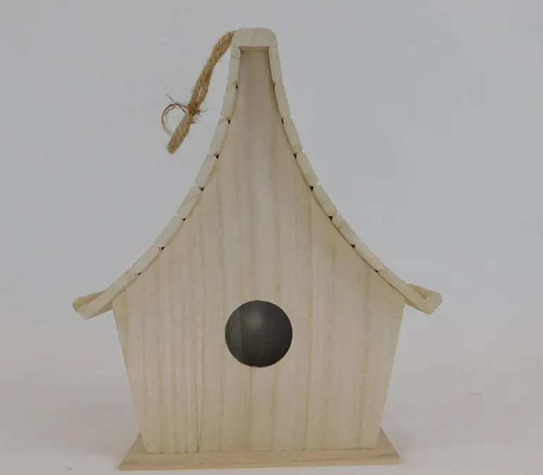 Birdhouse – Log House