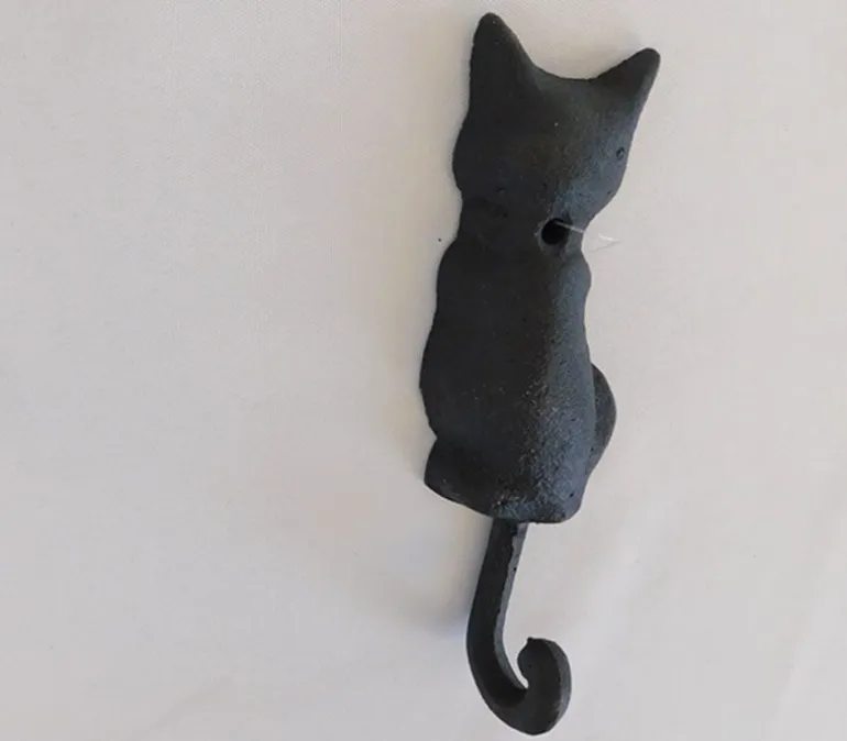 Black Cat Tail Hook