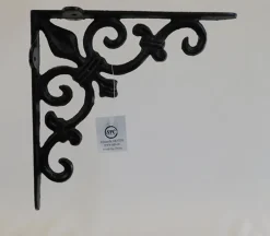 Black Iron Fleur-de-Lis Corner Shelf Bracket