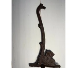 Cast Iron Hook – Squirrel