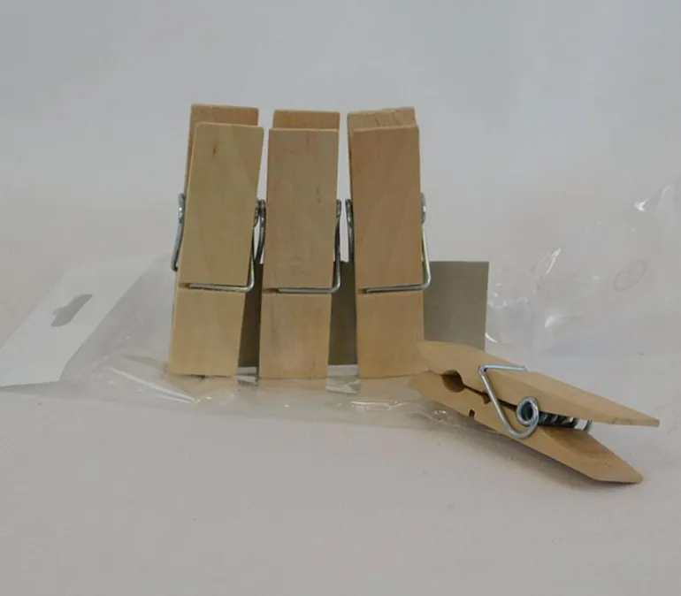 Clothespins – 4 Count – Natural – 2.75-inch
