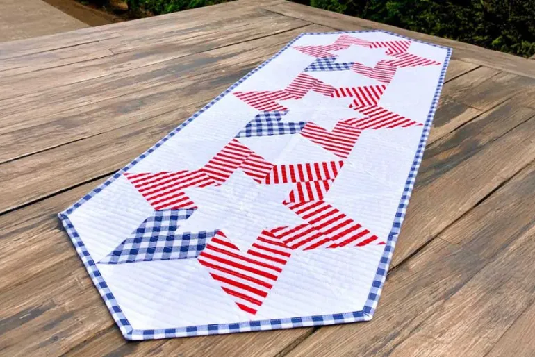 Cut Loose Press O Say Can You See Table Runner Sewing Pattern
