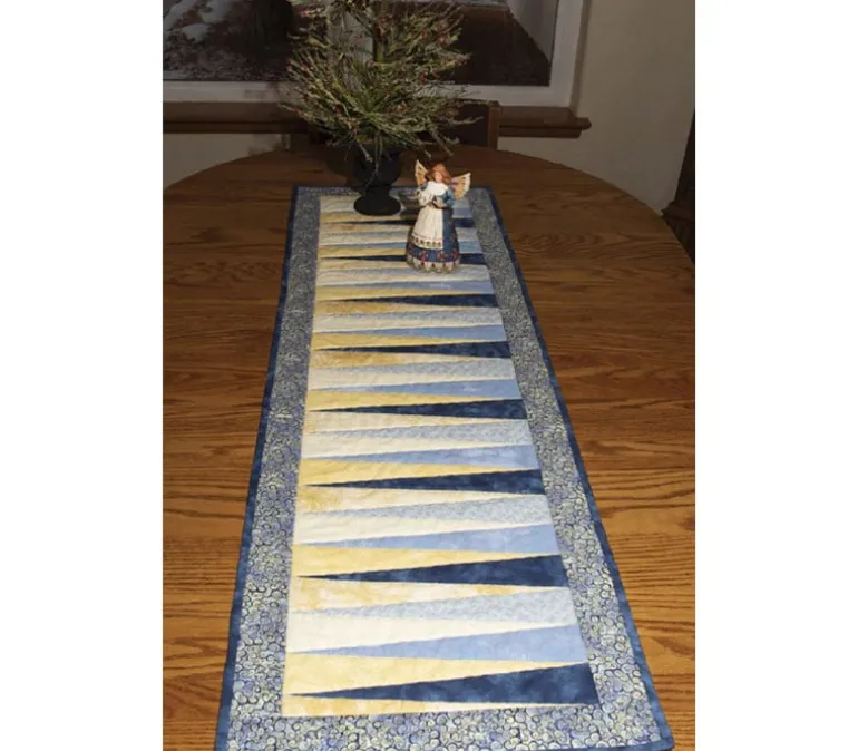 Cut Loose Press O Say Can You See Table Runner Sewing Pattern
