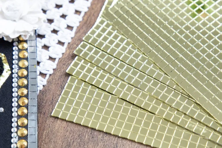 Disco Tiles – 5mm – Gold