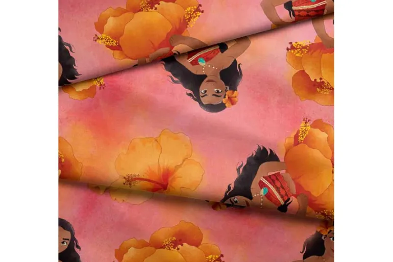 Disney Alice and Friends Daisies on Lilac Fabric