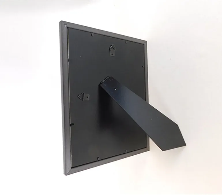 Document Frame – 8.5-inch x 11-inch – Black