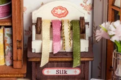 Elsa’s Tailoring Mini House Kit