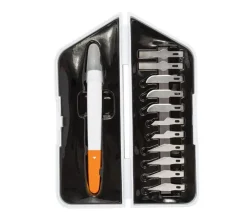 Fiskars Easy Change Detail Knife Kit (1 Case, 1 Handle, 11 Blades)