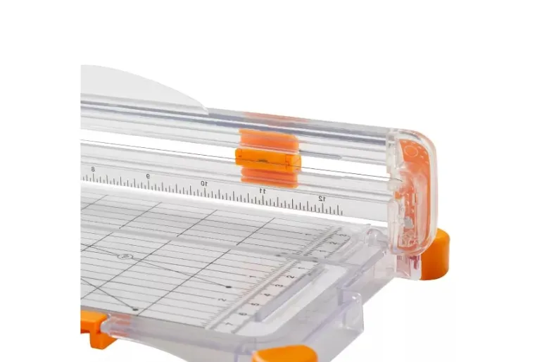 Fiskars Surecut Paper Trimmer – 12-inch