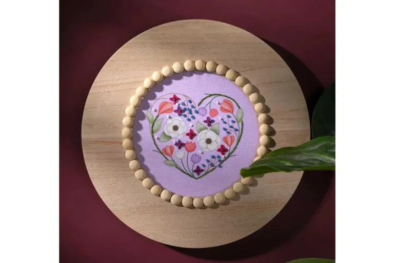 Floral Heart Stamped Embroidery Kit with 6-inch Hoop