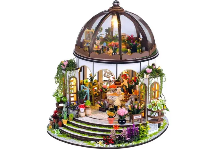 Hands Craft Greenhouse Oasis DIY Miniature House Kit