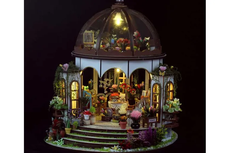 Hands Craft Greenhouse Oasis DIY Miniature House Kit