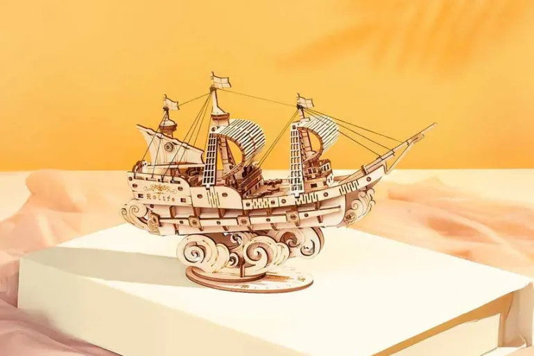 Hands Craft Modern Wooden Model Kit – Drum Kit