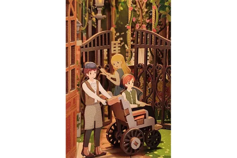 Hands Craft Secret Garden DIY Book Nook Kit