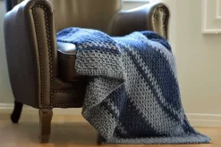 Heartland Thick & Quick Yarn (view colors)