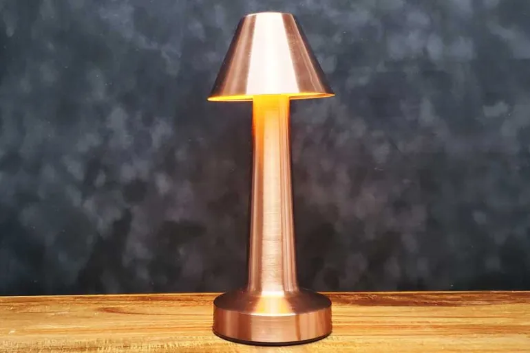 LED Desk Lamp – Black – USB Charging Port