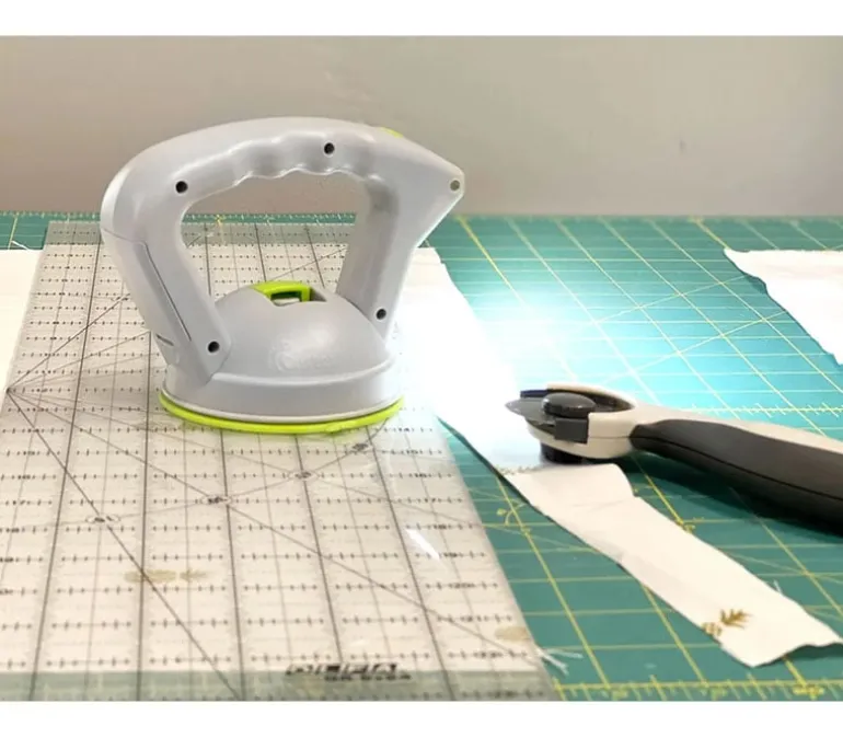 LED Desk Lamp – White – USB Charging Port