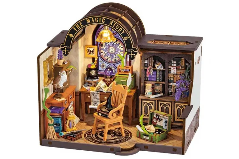 Leisure Time Tea House Mini House Kit