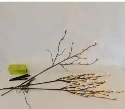 Light Willow Branch – Brown – 39-inch