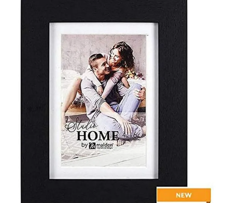 Malden International Frame – Black – 5×7 Matted to 4×6