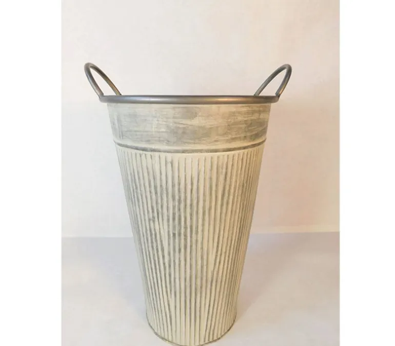 Metal Galvanized Oval Bucket – Rustic Storage & Décor