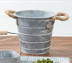 Metal Galvanized Oval Bucket – Rustic Storage & Décor