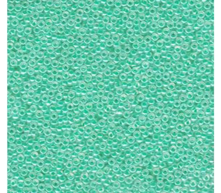 15/0 Miyuki Round Seed Bead – Aqua Green Ceylon