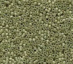 11/0 Miyuki Round Seed Bead – Translucent Celery