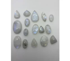 25-35mm Moonstone Pendant