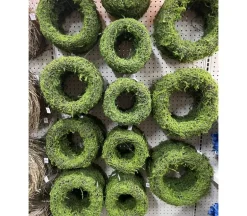 Mossy Wreath – Medium