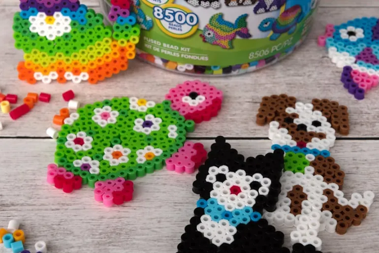Perler Bead Bucket Kit – 8500pc. – Pets