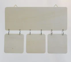 Plaque Board with 3 Hanging Squares