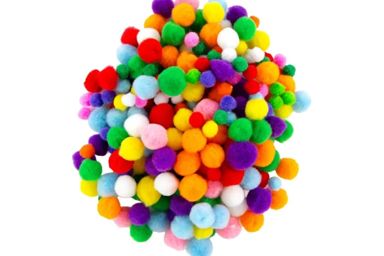 Pom-Poms – 2″ – 20pc. – Red