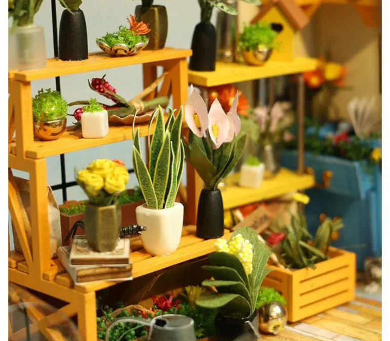Robotime – Cathys Flower House DIY Miniature House