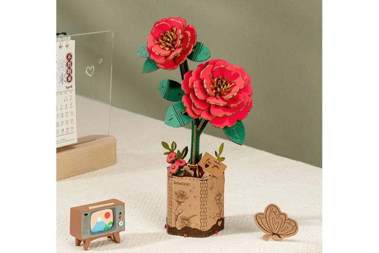 Robotime Rowood Wooden Bloom Craft – Orange Tulip
