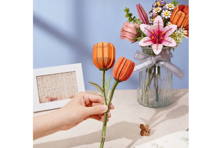 Robotime Rowood Wooden Bloom Craft – Chamomile