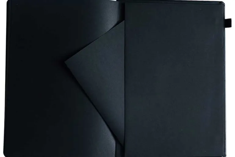 Sakura 140gsm A4 Hardcover Sketchbook – Black Paper