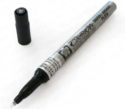 Sakura Pen Touch Calligrapher Marker – Silver Fine Tip