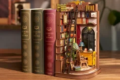 Silent Corner Study Book Nook Kit