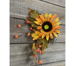 Sunflower Lotus and Berry Pick – 16-inch