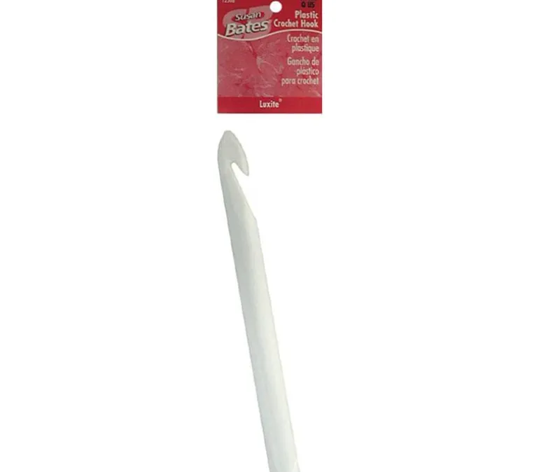 Susan Bates Plastic Crochet Hooks – 8-inch – Bulky Q