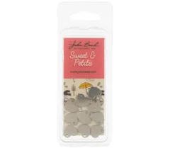 Sweet & Petite Charms – Strawberries – 10 Charms