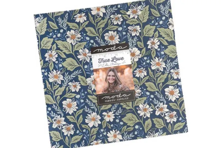 True Love Layer Cake 10-inch Squares, 42 Count