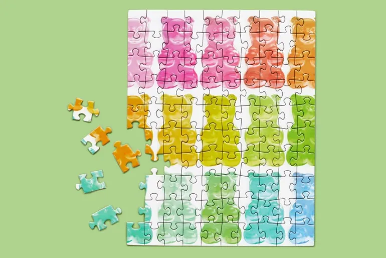 WerkShoppe Puzzle Snax Gummy Bears 100-Piece Puzzle