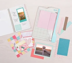 We R Memory Memory Keepers –  Mini Guillotine Paper Cutter