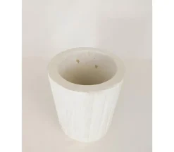 White Vase – Medium