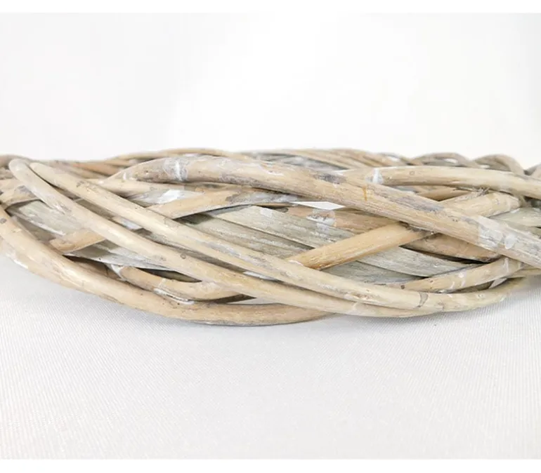 Wicker Wreath – 10-inch – Brown